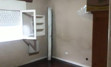 Vende casa y galpon excelente ubicación