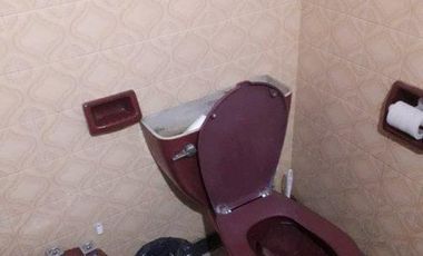 Vende casa y galpon excelente ubicación