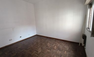 PH APTO CREDITO 7 Ambientes C/Patio y Quincho sobre 2 Plantas 187m2 Venta-Wilde.