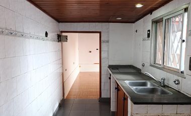 PH APTO CREDITO 7 Ambientes C/Patio y Quincho sobre 2 Plantas 187m2 Venta-Wilde.