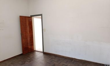 PH APTO CREDITO 7 Ambientes C/Patio y Quincho sobre 2 Plantas 187m2 Venta-Wilde.
