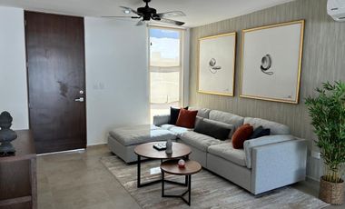 Casa en venta con alberca cerca de la playa en Mérida