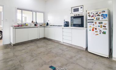 VENTA CASA BARRIO PRIVADO LOS OLMOS