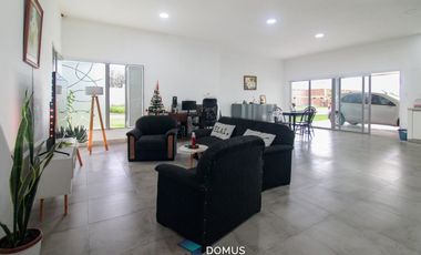 VENTA CASA BARRIO PRIVADO LOS OLMOS