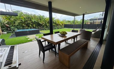 CASA CAMPESTRE MODERNA CON  JACUZZI