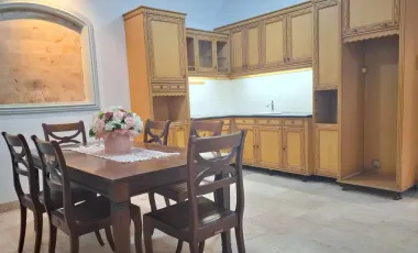 Disewakan Rumah Asri Margorejo Indah, Dalam Cluster Eksklusif, Kamar AC, Shower Panas/Dingin, 150Jt/Th