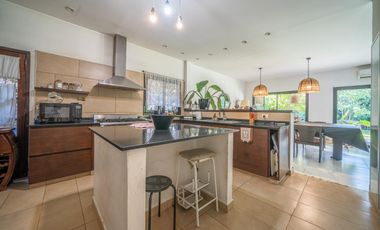 Casa en Venta, 5 Ambientes,  Apta Credito, en Maschwitz Country Club, Escobar, GBA Norte.