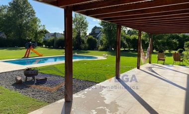 Casa en venta  en Country San Diego Moreno