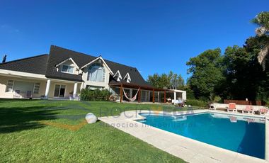 Casa en venta  en Country San Diego Moreno