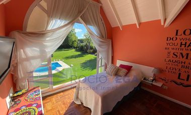 Casa en venta  en Country San Diego Moreno