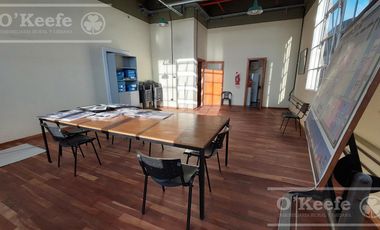 Galpón en  ALQUILER - La bernalesa