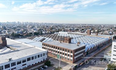 Galpón en  ALQUILER - La bernalesa