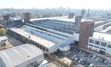 Galpón en  ALQUILER - La bernalesa