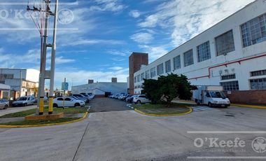 Galpón en  ALQUILER - La bernalesa