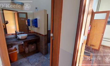 Galpón en  ALQUILER - La bernalesa