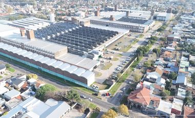 Galpón en  ALQUILER - La bernalesa