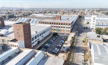 Galpón en  ALQUILER - La bernalesa