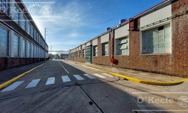 Galpón en  ALQUILER - La bernalesa