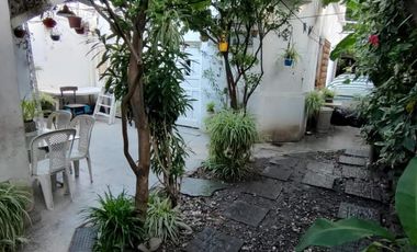 Casa a Reciclar en la mejor zona de Villa Ballester