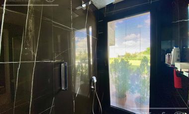 Casa  en venta en Greenville  de 7 ambientes con pileta con detalles de categoria !