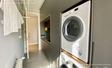 Casa  en venta en Greenville  de 7 ambientes con pileta con detalles de categoria !