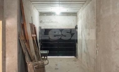 Casa de 3 ambientes al frente - Lanús Oeste