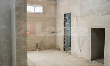 Casa de 3 ambientes al frente - Lanús Oeste