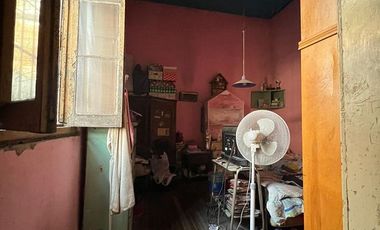 Cerri al 1000. Casa en La Boca