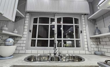 Oportunidad en  Barrio El Zorzal: Casa con Detalles Premium y Amplio Terreno