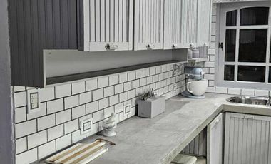 Oportunidad en  Barrio El Zorzal: Casa con Detalles Premium y Amplio Terreno