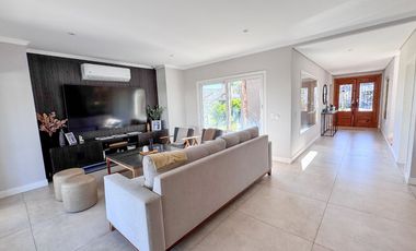 VENTA- HERMOSA CASA EN ALTOS DE CAMPO GRANDE