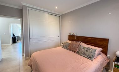 VENTA- HERMOSA CASA EN ALTOS DE CAMPO GRANDE