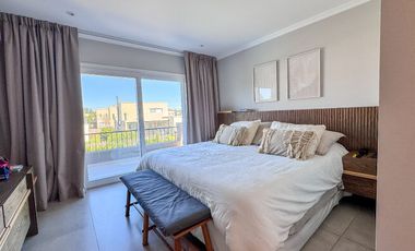 VENTA- HERMOSA CASA EN ALTOS DE CAMPO GRANDE