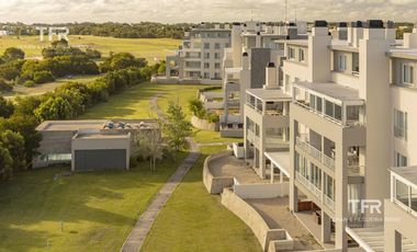 Departamento en Venta Birdie Al Golf 19 - Balcón grande y vistas