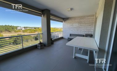 Departamento en Venta Birdie Al Golf 19 - Balcón grande y vistas