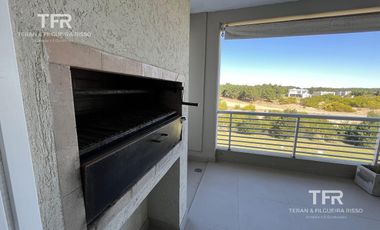 Departamento en Venta Birdie Al Golf 19 - Balcón grande y vistas
