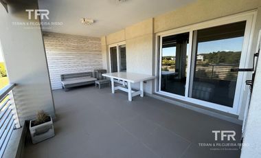 Departamento en Venta Birdie Al Golf 19 - Balcón grande y vistas