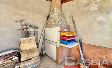 PH EN PLANTA BAJA POR PASILLO 3 AMB. 2 DORMIT., PATIO, TERRAZA CON GALPON