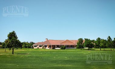 Terreno en  Fincas de San Vicente Golf, Fondo al Golf