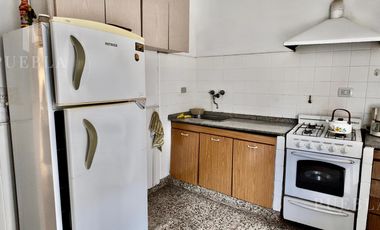 Venta casa de 3 ambientes con depósito al fondo – Beccar