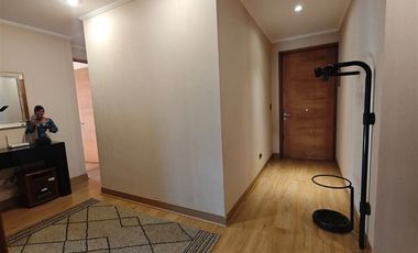 Departamento en Venta en Avenida El Tranque 12300