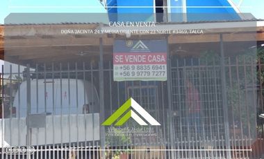 Casa en Venta en CALLE 4 Y MEDIA ORIENTE CON 23 NORTE #3469