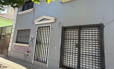 Casa en Arriendo en Av. Blanco Encalada / Club Hípico