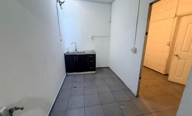 Casa en Arriendo en Av. Blanco Encalada / Club Hípico