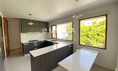 Casa en Venta en Piedra Roja