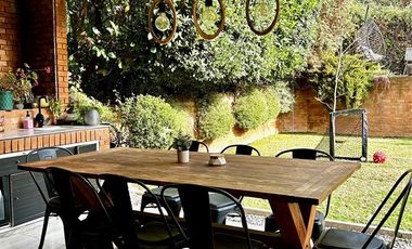 Casa en Arriendo en Camino el Mirador | Casa Arriendo Amoblado | (3D 4B) | Condominio | Lo Barnechea