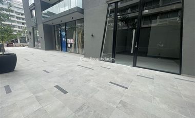 Local Comercial en Arriendo en Av. Las Condes, Metro Hernando de Magallanes