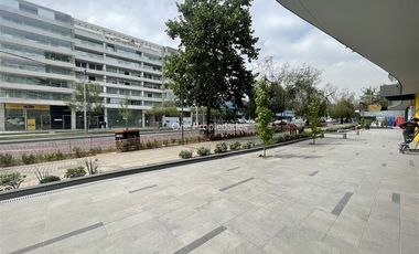 Local Comercial en Arriendo en Av. Las Condes, Metro Hernando de Magallanes