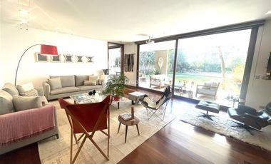 Casa en Arriendo en Elegante casa Mediterranea -5 Suite - Los Nogales