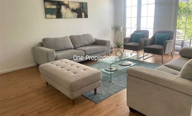 Casa en Arriendo en Camino Los Refugio |El Remanso| 4D4B| Luminoso